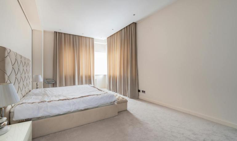 Premium Balcony View